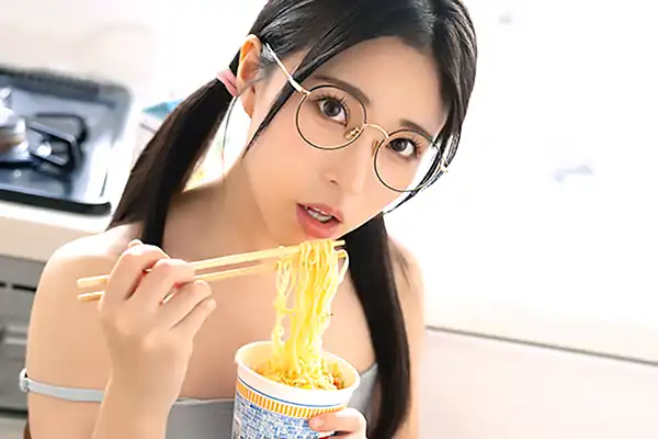 部屋にこもってた喪女が義弟のクンニで開花！敏感すぎて何度も悶絶 皆月ひかる Post155