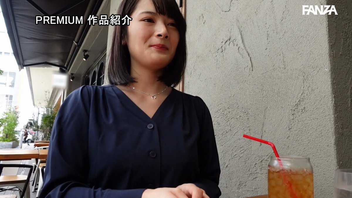 本物人妻 AV出演 結婚しても受付嬢を続ける、上品で少しお高そうな巨乳妻は他人棒で本性を晒す すみれさん（28才）