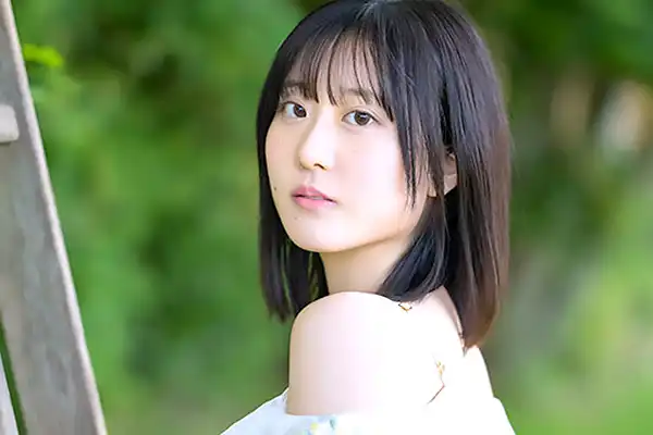 宮城県青葉区在住の美少女がAVデビュー！卑猥な乳首を愛撫されながら正常位で感じまくる 野坂しほり