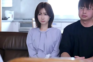 夫と一緒に叔父の家に居候中の美人妻–淡白なセックスに欲求不満を募らせる 小島みなみ