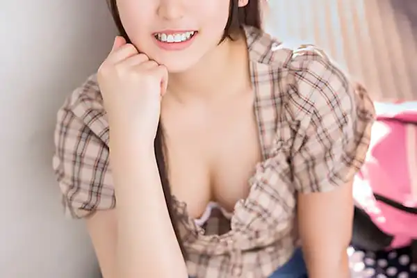 世間知らずな家出娘をアプリでゲットして…家に連れ込んで輪姦しまくる！