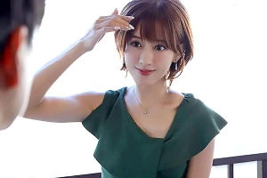 お隣のスレンダー美人妻に魅了され…風呂場で泡まみれのNTRセックス 希島あいり