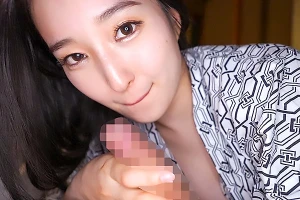 彼女に捨てられた男を優しく慰める元カノ。秘密の温泉旅行の夜にフェラで癒やされる