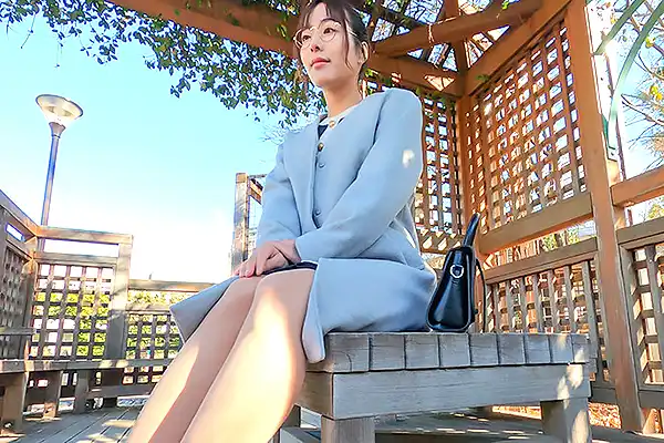 大人しそうな奥様がまさかの性欲モンスター！激しい騎乗位で腰を打ちつけて乱れる Post155