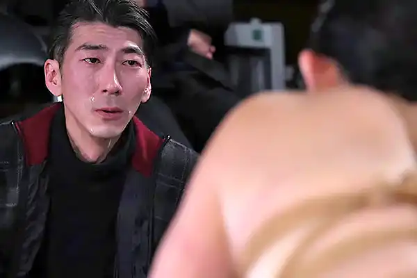 夫に頼まれて緊縛ショーに出演した人妻が…他人棒をNTRフェラ！ 一色桃子