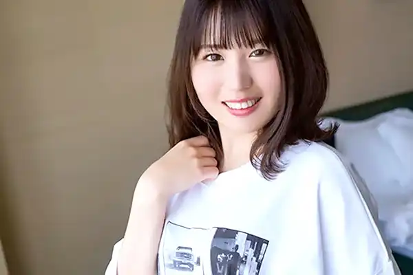 可憐な顔で舌づかいがエグい！見つめながらフェラするギャップ美少女 ひかり唯 Post155