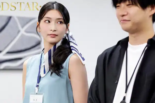 会社でいつも揉める同僚とムキになって貶し合いSEXしたら相性よすぎたww