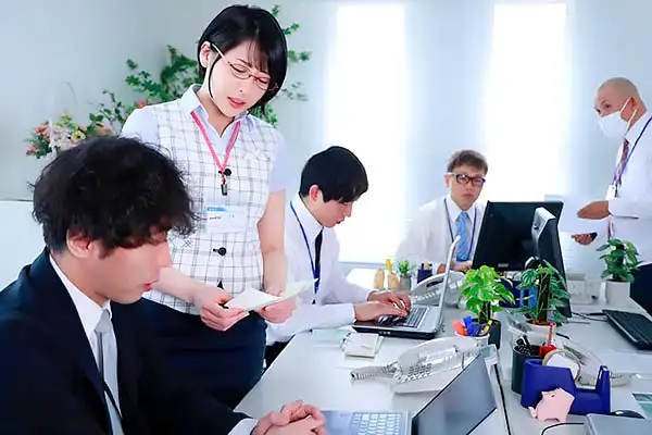 デリヘル勤務がバレて主導権逆転！真面目OLが激ピストンに乱れまくる 夏目響 Post155