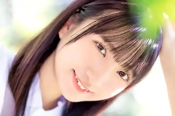 初恋を思わせるピュア美少女がAV初出演！男優のピストンに初々しく喘ぐ 皆川らん Post155