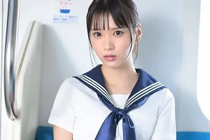 電車で痴漢された美少女が…おじさんの前で失禁イキする！ 兒玉七海