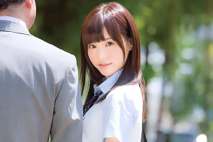 天使もえ おじさんとのお散歩でお小遣いを稼ぐ美少女JK。肉棒をフェラしてワリキリで本番