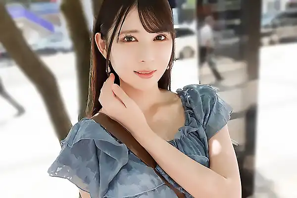 Hカップ20歳のお嬢様が初AV！上品で好奇心旺盛な爆乳美女が淫ら開花→敏感ビクビク乳首舐め自ら腰くねらせノンストップイキまくり