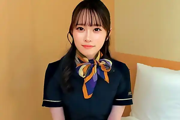 古風な面影の和風美人エステティシャンにエッチなお願い。流されてデカチンに優しく触れてしまう Post155