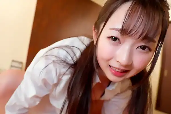 小柄な体を弾ませて全力で腰を振る！制服JKがハメ撮りSEXで逆ピストン騎乗位 望月つぼみ Post155