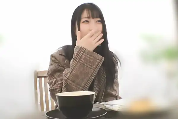 【シロウトTV】お淑やかパティシエせいかさんが初AV！見た目は清楚なのに他人棒でヨガりまくるエロメス本性w