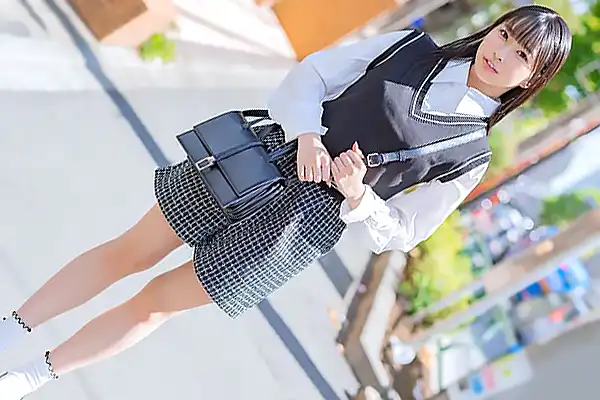 Z世代の初々しい美少女とデートを満喫。そのまま激ピストンされて昇天する夜 天美めあ