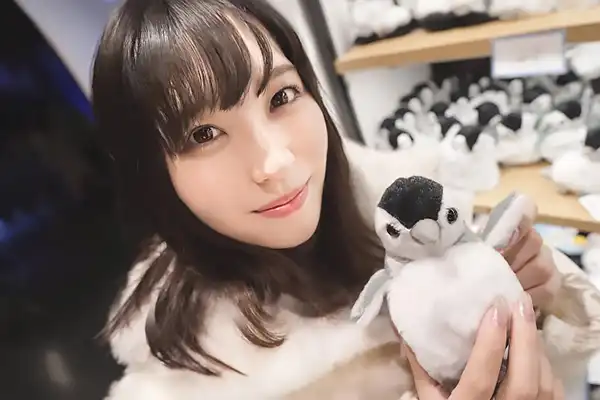 超高級デートクラブで瀧本雫葉と過ごす夢の癒しと快楽の夜 瀧本雫葉
