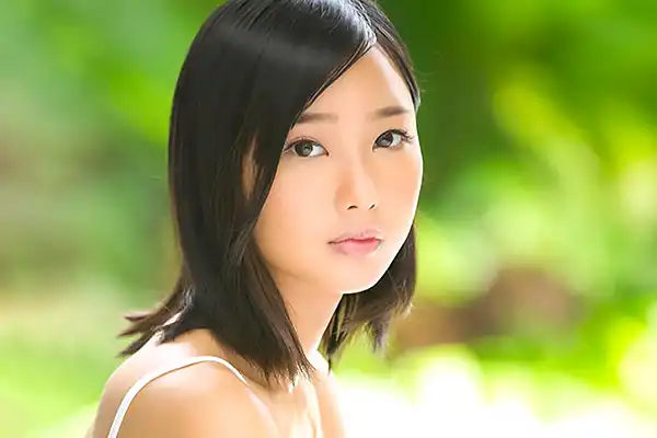 竹田ゆめ 経験人数たった1人の女子大生がAVデビュー。華奢なスレンダーボディを集団で連続ピストン