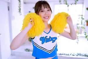 石川澪 アイドル級の美少女が史上最高に可愛いチアコスでハメ撮り！激しいコスプレエッチでイキ狂う