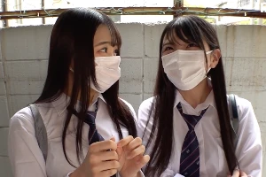 オジサンを見下す生意気JK2人、立場逆転で乱れる濃密ハーレム