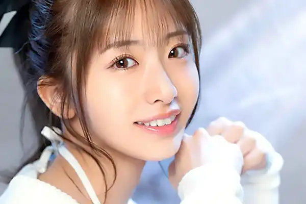 天使みたいな美少女が追撃アクメを初体験–勢いよく登場した男優が乳首を舐めて愛撫する 川口桜