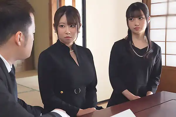 通夜で集まった兄弟が夫婦交換をすることに…美人妻が夫の目の前で喘ぐ！ 三田サクラ 笠木いちか Post155