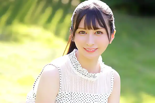 フランス系クォーター美女がついにAVデビュー！しなやかな腰使いでイキ乱れる夜 水色ノア