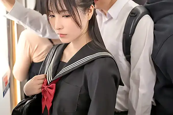 エッチなお願いを素直に承諾！美少女JKがトイレでフェラ抜き 香水じゅん Post155