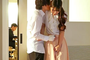 夫と同じ学校に勤務する人妻教師。不良生徒にクンニされて悶える！ 一乃あおい