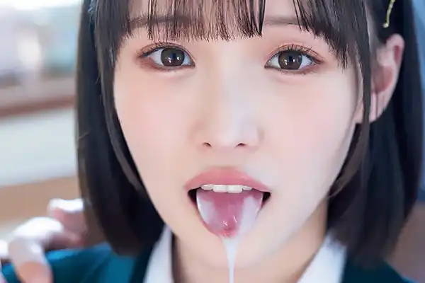 パパの歪んだ性教育で変態に育ったJK娘。メイド姿で近親相姦フェラ 白石もも