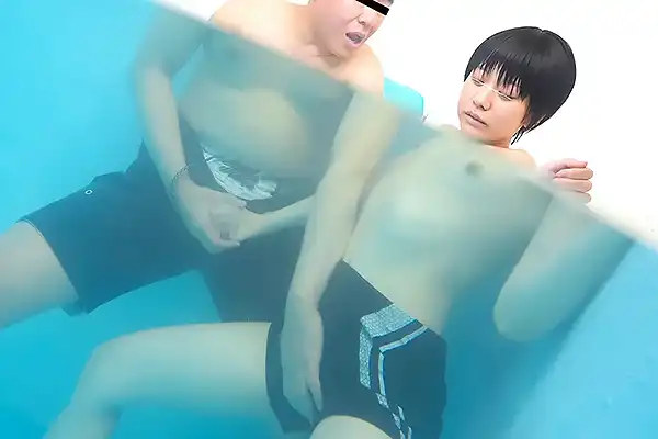 プールで女子バレしちゃったボーイッシュ女子。正体に気付いたオジサンに痴漢される Post155