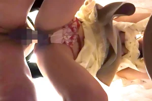 淫語と博多弁で男を狂わせる福岡の痴女！おじさんとトイレで立ちバックSEX 天神羽衣