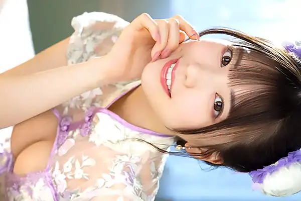 可憐なメイドがねっとりご奉仕！射精後も優しくお掃除フェラでフィニッシュ 石川澪