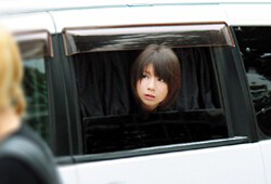 葵こはる 窓から顔だけ出してるショートカットの可愛い子。車内では見事にハメられてますｗｗｗｗｗ