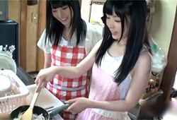 なごみ 上原亜衣 一人暮らしの男性宅を訪れて料理作ってくれる美少女達を性的に料理！
