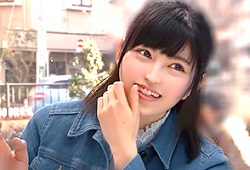 【MM号】上京したばかりの田舎娘が初めて見るサイズのデカチンに驚愕！