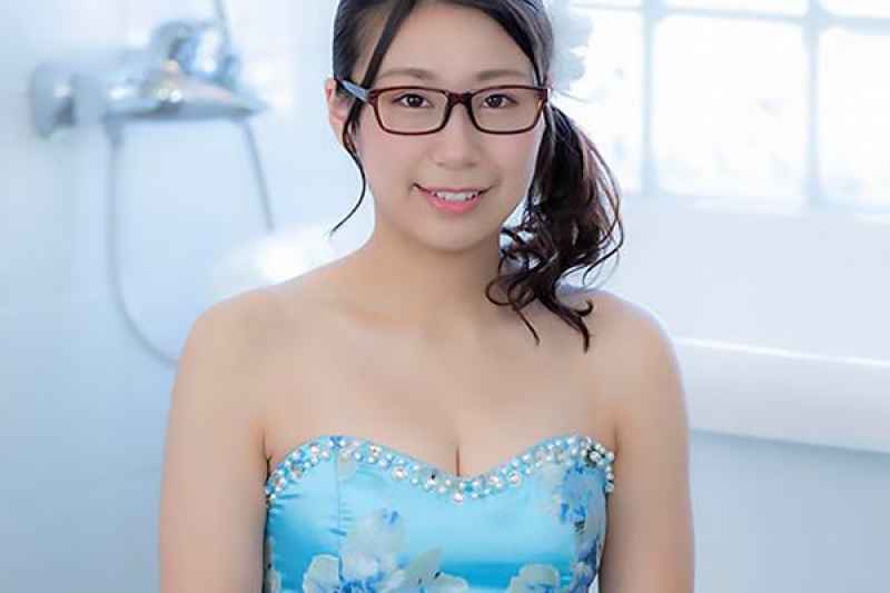 国立大学に通いながら高級ソープに出勤するインテリ女子大生 星川りく（仮）21歳 ちんちんへの好奇心が抑えきれず1本限りのもぎたてAV出演