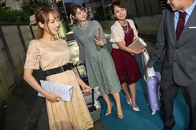 友人の結婚式帰りに終電逃した同級生3人を自宅に泊めたら…超ラッキー！宅飲みで勝手に盛り上がったアラサー女子達が30歳手前の童貞を筆おろしする朝までナマ中出しSEX！