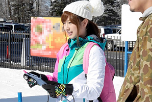 【素人】新潟のゲレンデで見つけた美白Ｇカップの現役スキー部女子大生に中出し！
